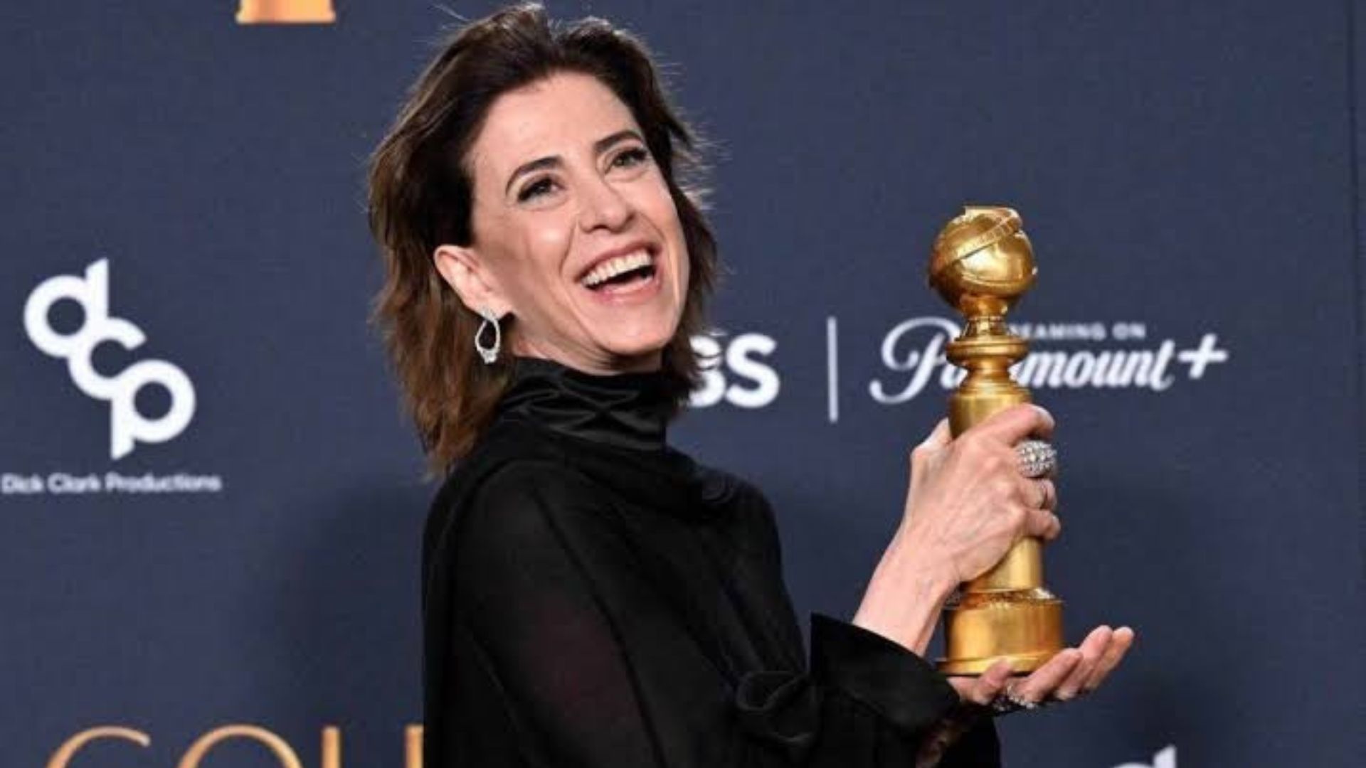 Fernanda Torres faz história e vence Globo de Ouro como Melhor Atriz em Drama