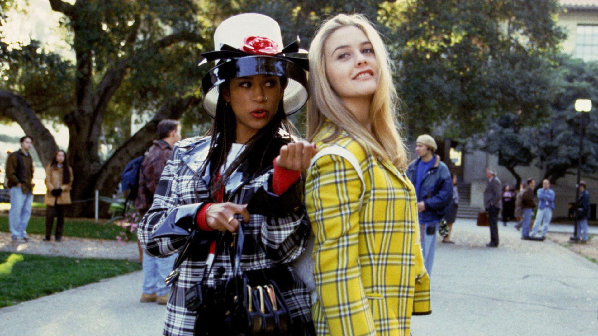Alicia Silverstone retorna como Cher em nova série de As Patricinhas de Beverly Hills