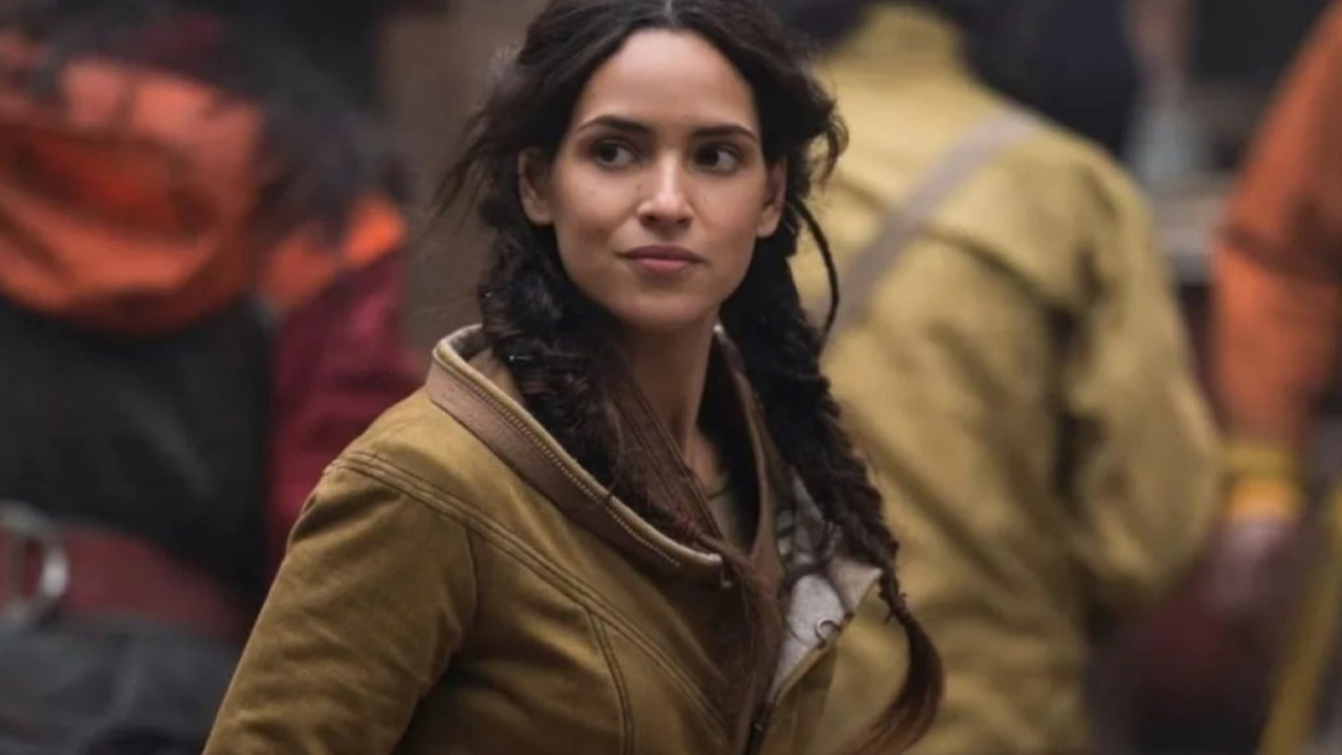 Adria Arjona comenta rumores sobre viver a Mulher-Maravilha no novo DCU