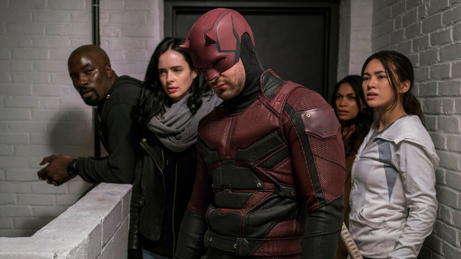 Demolidor: Renascido pode reunir os Defensores na 2ª temporada, sugere anúncio da NYCC