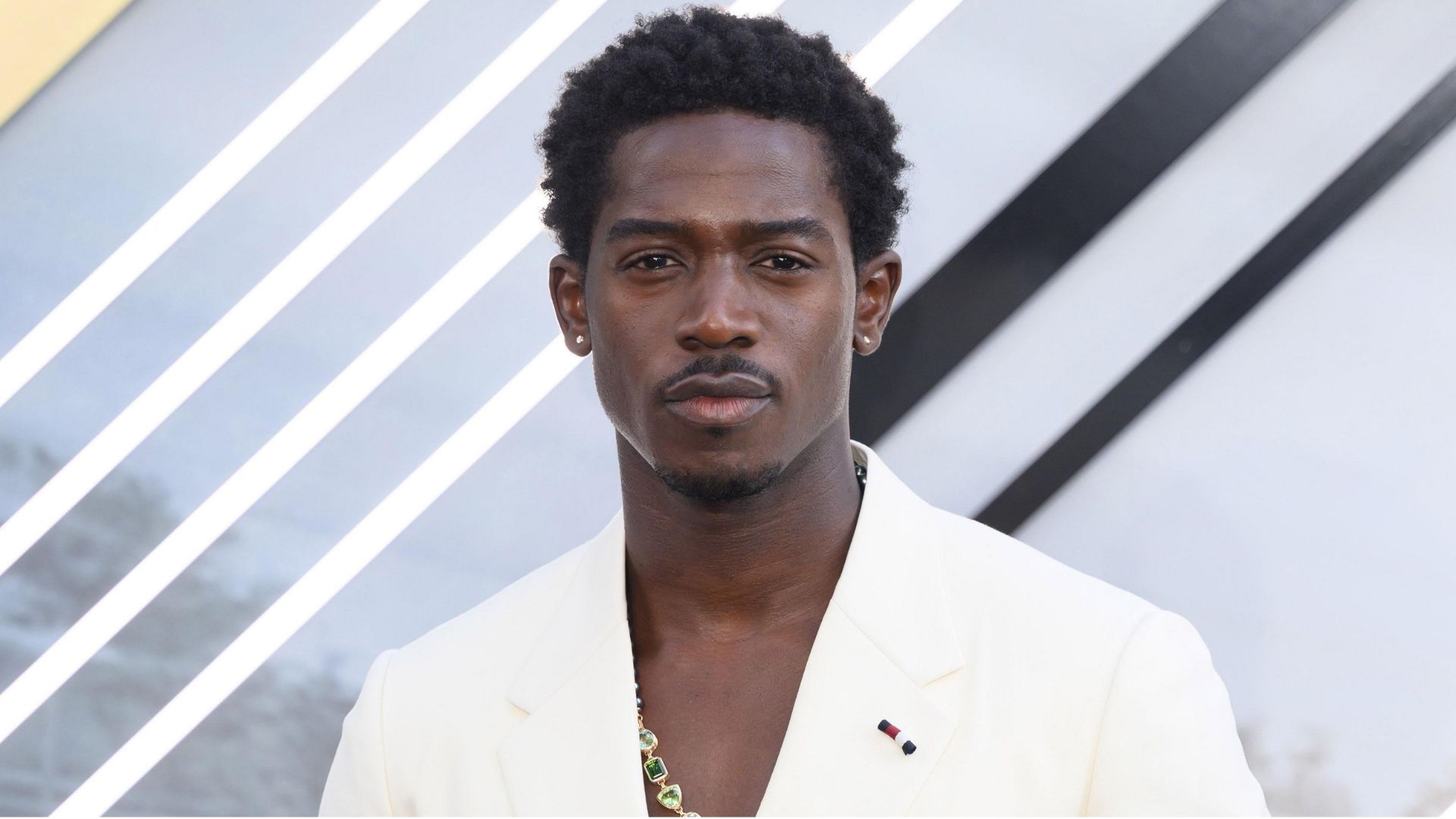 Damson Idris nega negociações com a Marvel e comenta rumores sobre viver o novo Pantera Negra