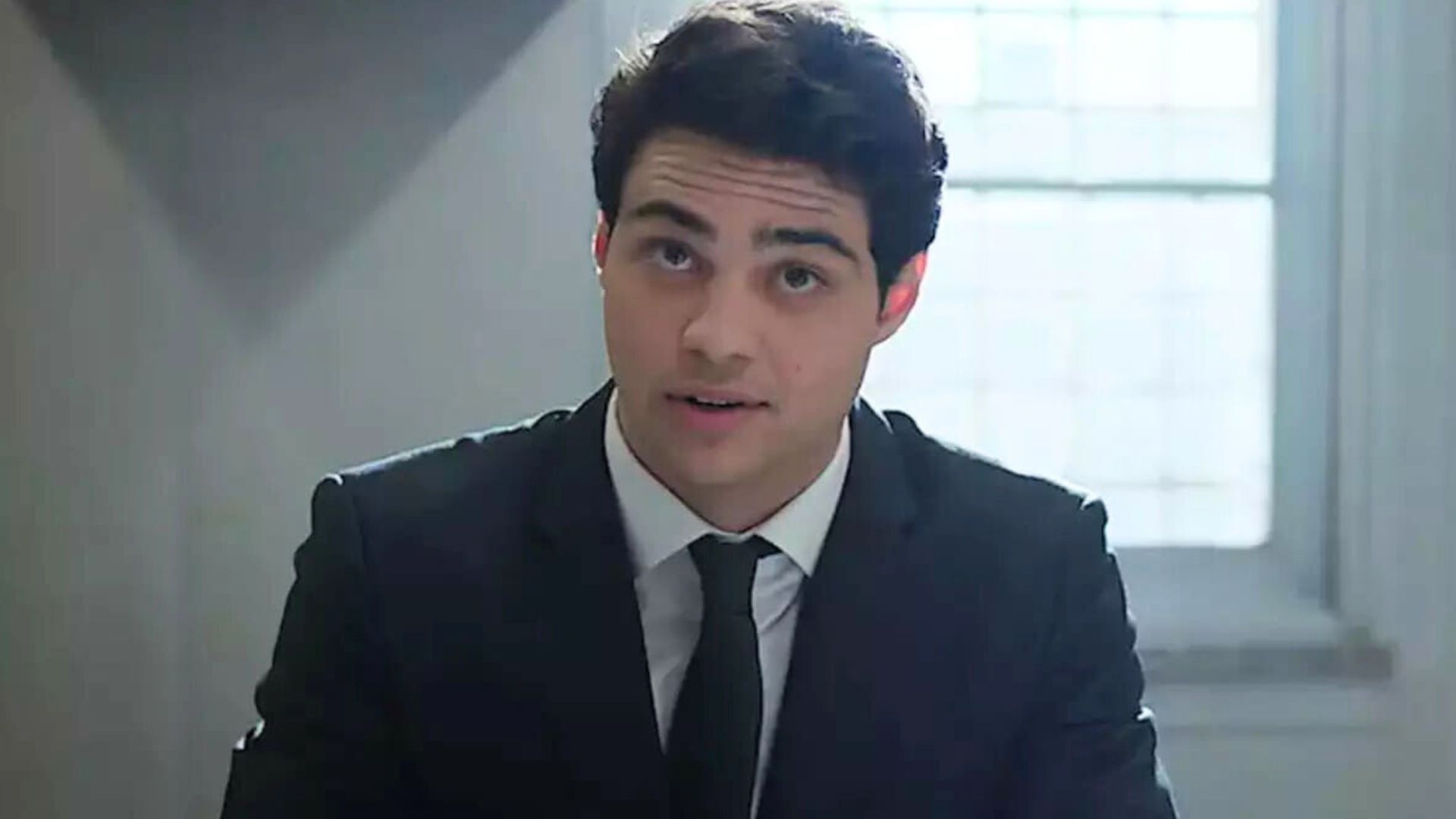 Noah Centineo pode estrelar live-action de Gundam ao lado de Sydney Sweeney