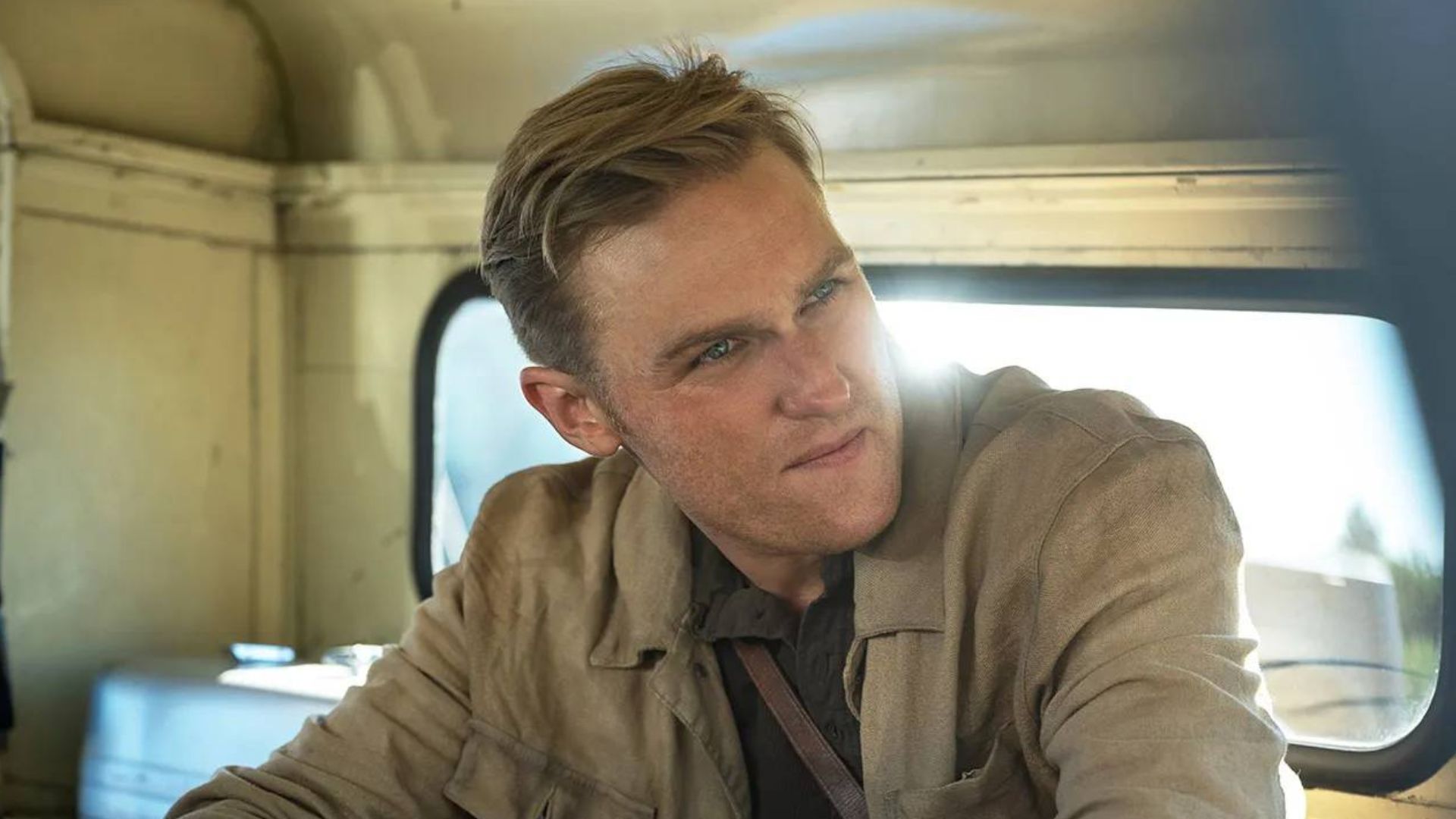 Apple TV+ aprova série prelúdio de Monarch: Legado de Monstros com retorno de Wyatt Russell