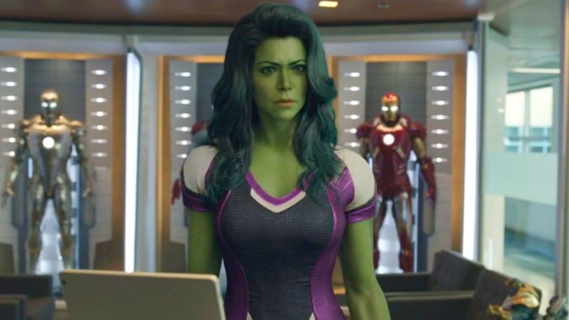 Conflito entre Tatiana Maslany e Disney pode afetar retorno da Mulher-Hulk ao MCU