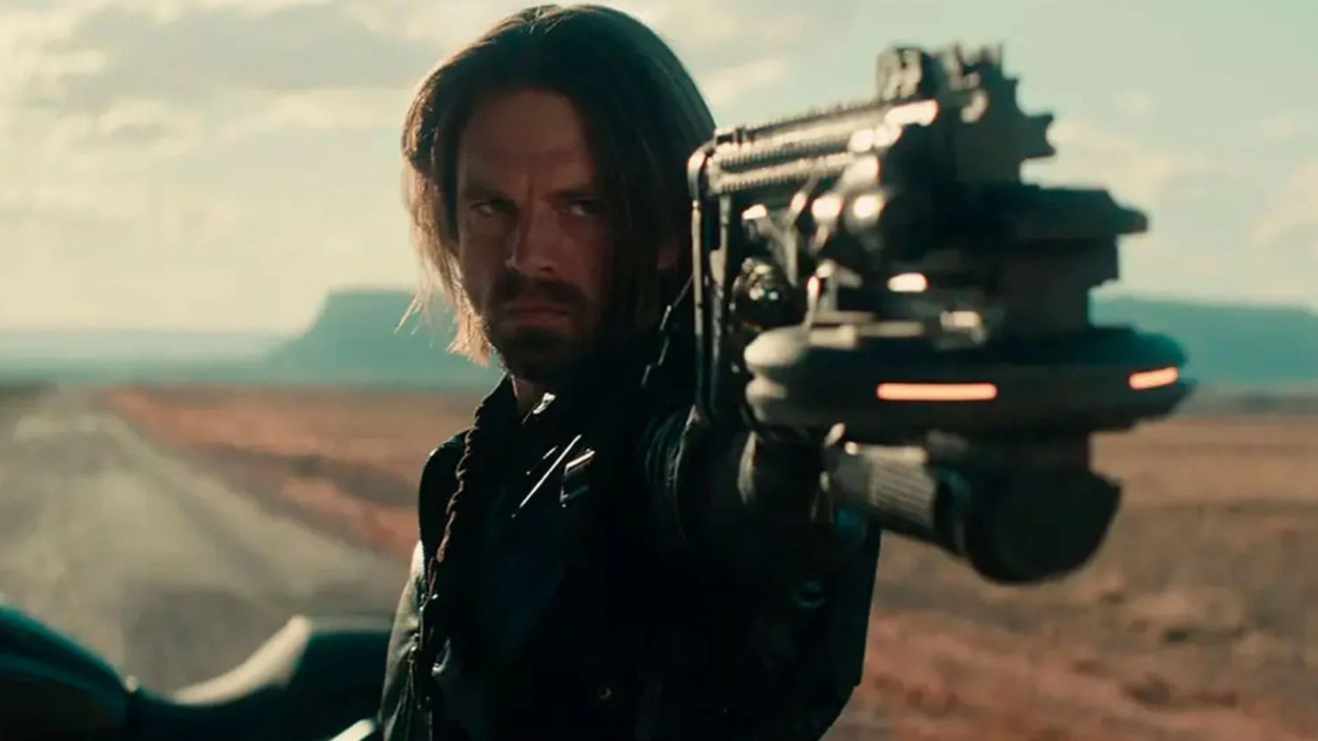 Sebastian Stan pede apoio dos fãs para garantir sequência de Thunderbolts, após recepção positiva, mas bilheteria modesta