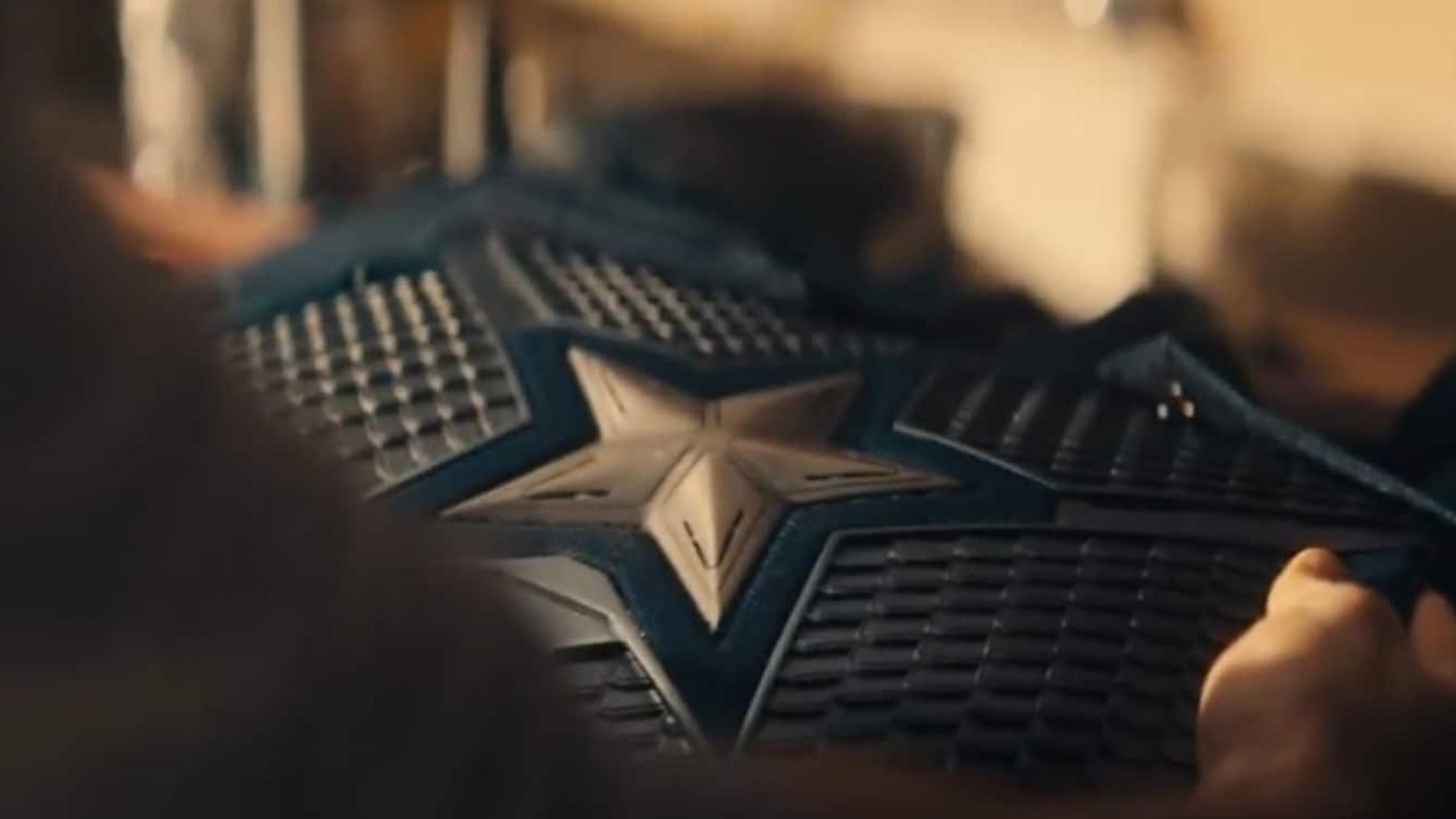 Marvel Studios divulga primeiro teaser de Vingadores: Doutor Destino e confirma retorno de Steve Rogers