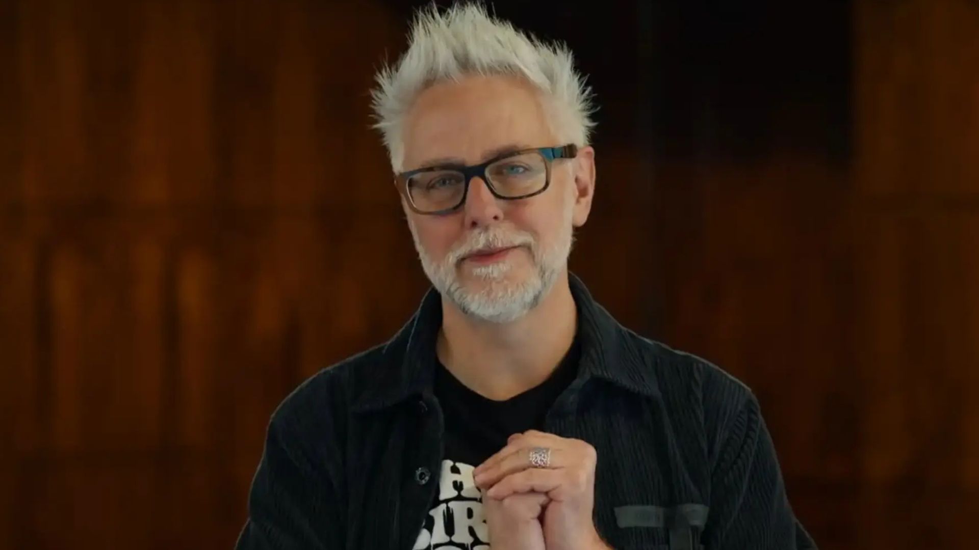 James Gunn pode deixar a DC após fusão bilionária? Rumores ganham força em Hollywood